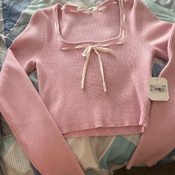 NWT pretty pastel pink crop style Altar’d State sweater - Picture 3 of 8
